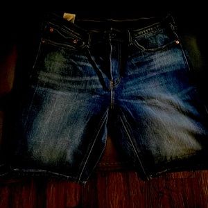 Men’s Levi’s jean shorts